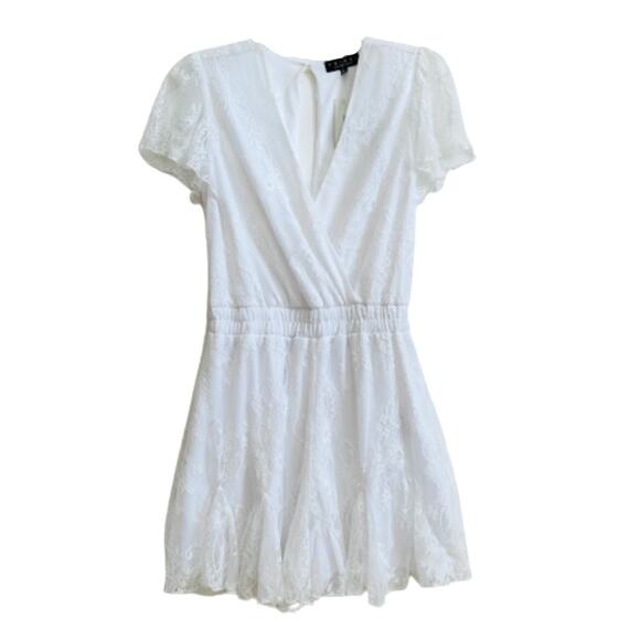 Trixxi Romper White Lace V-Neck Short Sleeve Lined Romper Size Small NEW - Picture 1 of 12